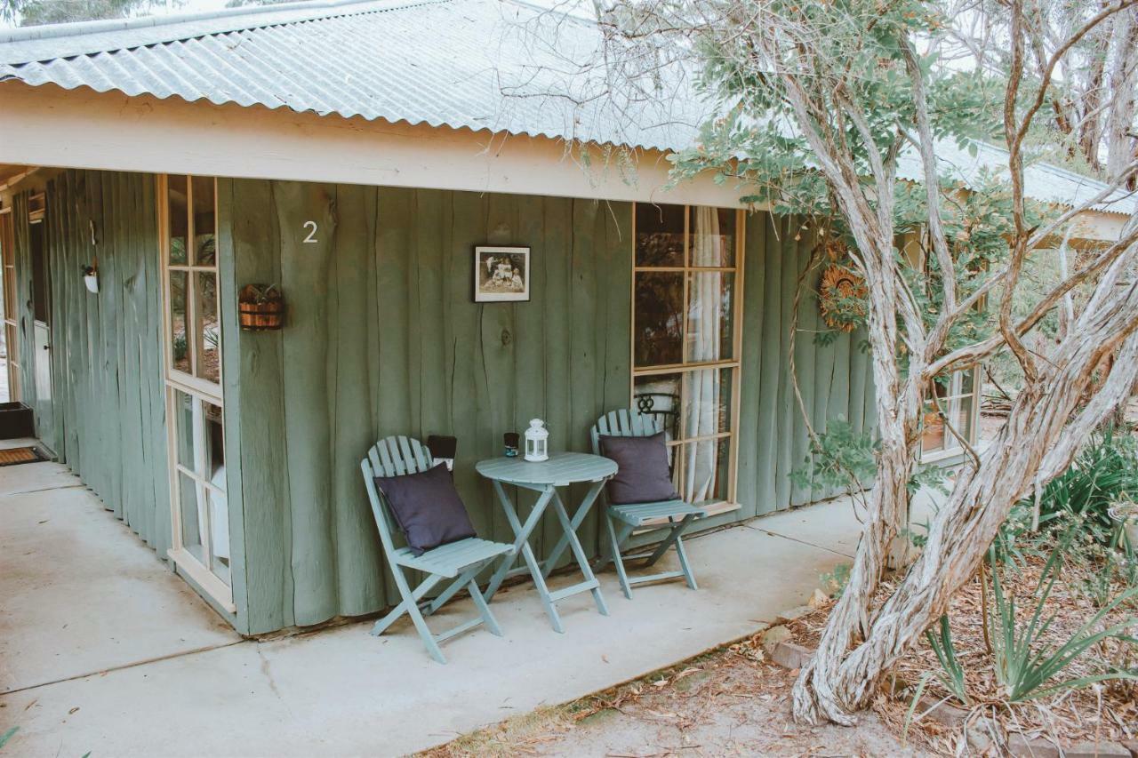Kalimna Woods Cottages Lakes Entrance Exterior photo